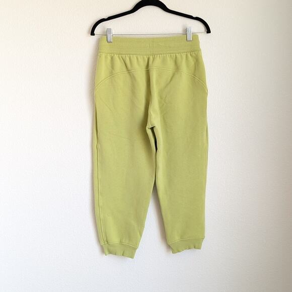 Lululemon W6BW6S Scuba High-Rise Cropped Cotton Jogger Pants in Wasabi, size 6 - Picture 3 of 10